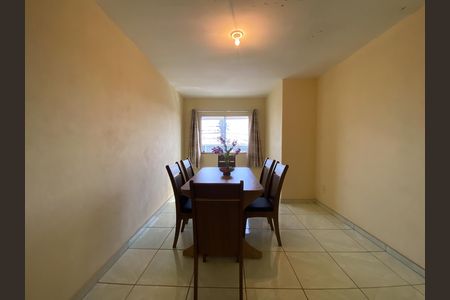 Apartamento para alugar com 1 quarto, 58m² em Monte Castelo, Contagem