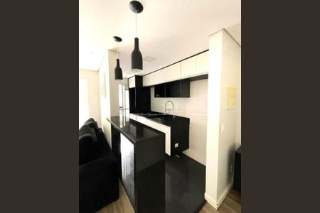 Apartamento à venda com 2 quartos, 57m² em Parque Reboucas, São Paulo