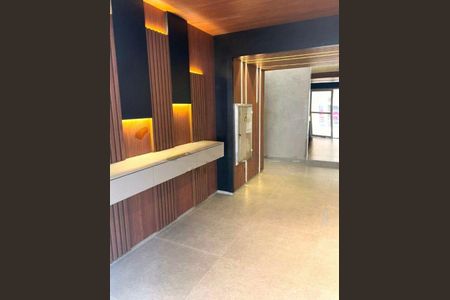 Apartamento à venda com 2 quartos, 57m² em Parque Reboucas, São Paulo