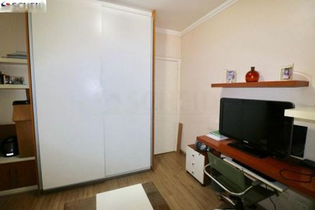 Casa à venda com 3 quartos, 186m² em Jardim Taquaral, São Paulo