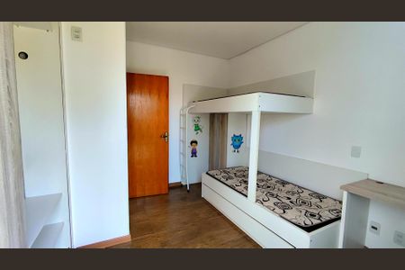 Casa de condomínio para alugar com 250m², 4 quartos e 4 vagas