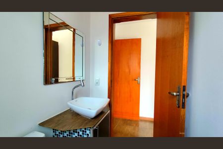 Casa de condomínio para alugar com 250m², 4 quartos e 4 vagas