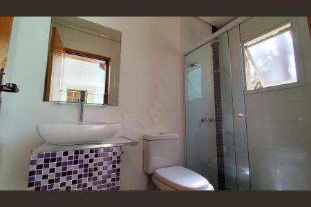Casa de condomínio para alugar com 250m², 4 quartos e 4 vagas