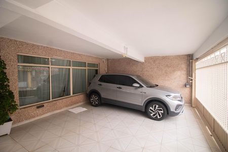 Casa à venda com 251m², 3 quartos e 2 vagasGARAGEM