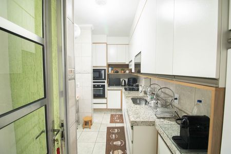 Casa à venda com 251m², 3 quartos e 2 vagasCOZINHA E ÁREA DE SERVIÇO