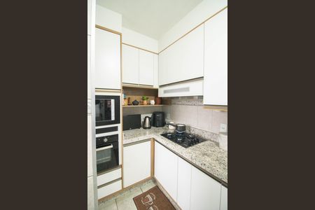 Casa à venda com 251m², 3 quartos e 2 vagasCOZINHA E ÁREA DE SERVIÇO