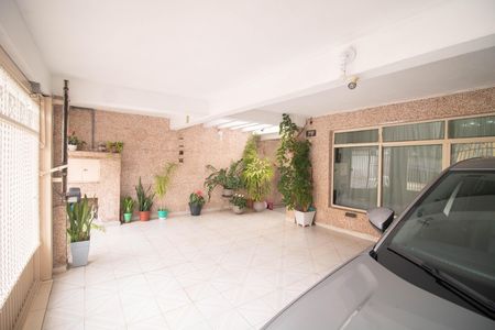 Casa à venda com 251m², 3 quartos e 2 vagasGARAGEM