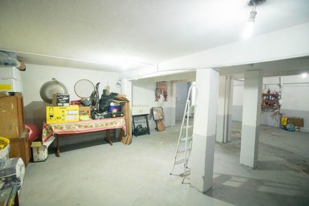 Casa à venda com 251m², 3 quartos e 2 vagasGALPÃO