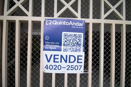 Casa à venda com 251m², 3 quartos e 2 vagasPLAQUINHA