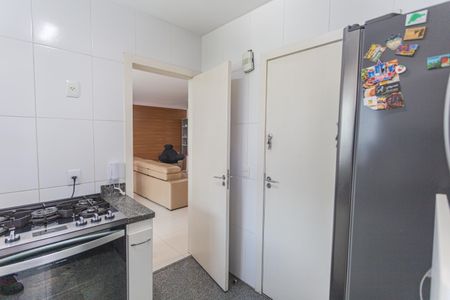 Apartamento à venda com 105m², 3 quartos e 2 vagas Apartamento à venda com 105m², 3 quartos e 2 vagasCozinha