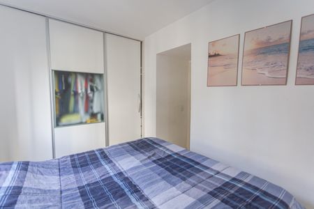 Apartamento à venda com 105m², 3 quartos e 2 vagas Apartamento à venda com 105m², 3 quartos e 2 vagasSuíte