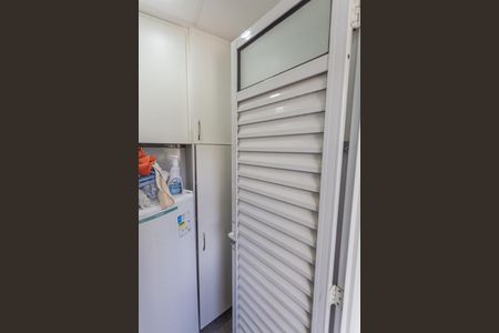 Apartamento à venda com 105m², 3 quartos e 2 vagas Apartamento à venda com 105m², 3 quartos e 2 vagasDespensa