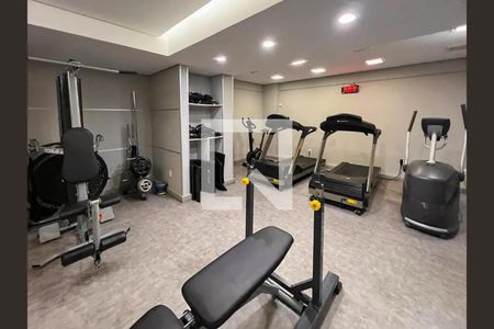 Apartamento à venda com 105m², 3 quartos e 2 vagas Apartamento à venda com 105m², 3 quartos e 2 vagasÁrea comum - Academia