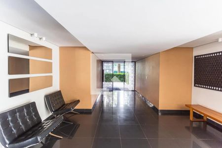Apartamento à venda com 105m², 3 quartos e 2 vagas Apartamento à venda com 105m², 3 quartos e 2 vagasHall de entrada