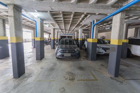 Apartamento à venda com 105m², 3 quartos e 2 vagas Apartamento à venda com 105m², 3 quartos e 2 vagasGaragem