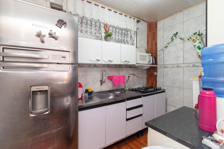 Casa de condomínio à venda com 48m², 2 quartos e 1 vaga Casa de condomínio à venda com 48m², 2 quartos e 1 vagaCozinha