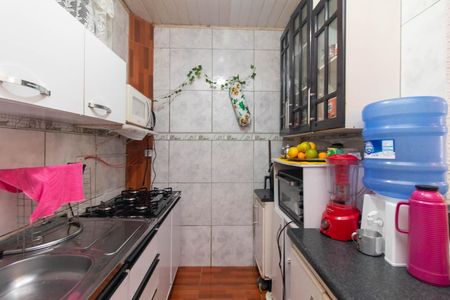 Casa de condomínio à venda com 48m², 2 quartos e 1 vaga Casa de condomínio à venda com 48m², 2 quartos e 1 vagaCozinha