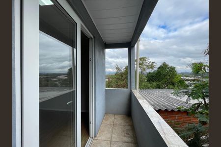 Casa à venda com 230m², 4 quartos e 1 vaga