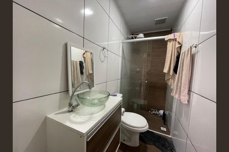 Casa à venda com 230m², 4 quartos e 1 vaga