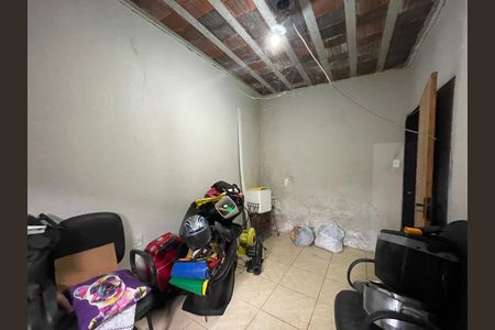 Casa à venda com 230m², 4 quartos e 1 vaga