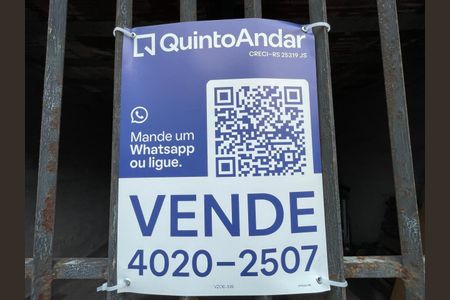 Casa à venda com 230m², 4 quartos e 1 vaga Casa à venda com 230m², 4 quartos e 1 vagaPlaca instalada em 09/06/2026 com o código n VZOE-339