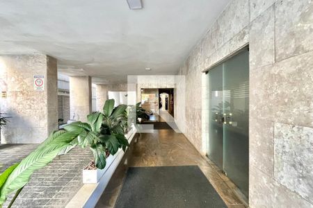 Apartamento à venda com 97m², 2 quartos e 1 vagaEntrada