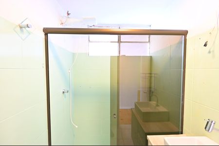 Apartamento à venda com 97m², 2 quartos e 1 vagaBanheiro Social