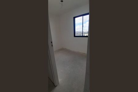 Quarto de apartamento à venda com 2 quartos, 46m² em Parada XV de Novembro, São Paulo