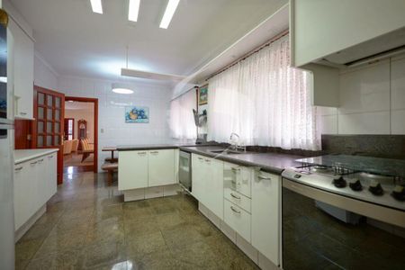 Casa à venda com 500m², 4 quartos e 4 vagas