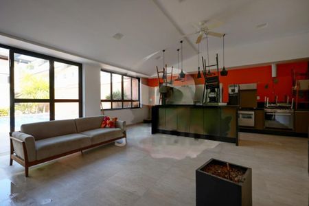 Casa à venda com 4 quartos, 500m² em Interlagos, São Paulo