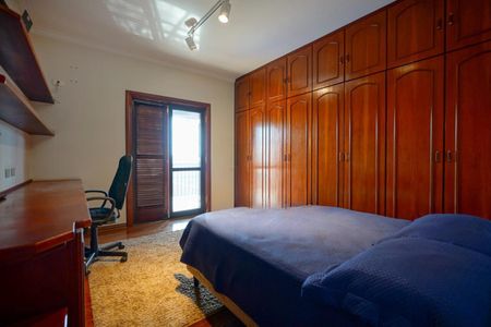 Casa à venda com 4 quartos, 500m² em Interlagos, São Paulo