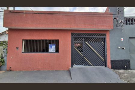 Fachada  de casa à venda com 3 quartos, 238m² em Rudge Ramos, São Bernardo do Campo