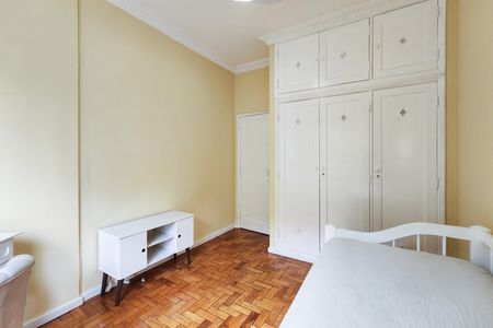Apartamento para alugar com 126m², 3 quartos e 1 vaga Apartamento para alugar com 126m², 3 quartos e 1 vagaQuarto 3