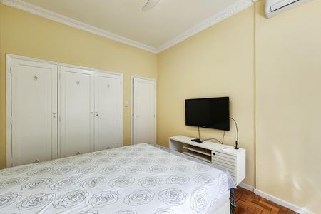 Apartamento para alugar com 126m², 3 quartos e 1 vaga Apartamento para alugar com 126m², 3 quartos e 1 vagaQuarto 2