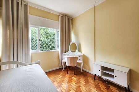 Apartamento para alugar com 126m², 3 quartos e 1 vaga Apartamento para alugar com 126m², 3 quartos e 1 vagaQuarto 3