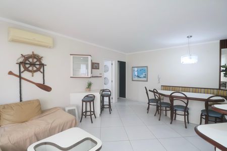 Apartamento para alugar com 109m², 3 quartos e 2 vagas Apartamento para alugar com 109m², 3 quartos e 2 vagasSala