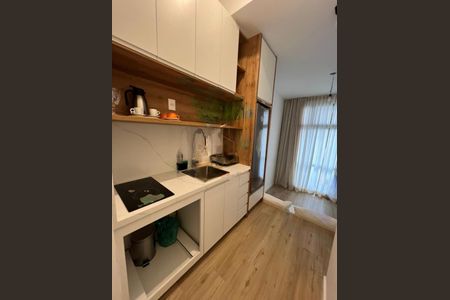 Foto 04 de apartamento para alugar com 1 quarto, 25m² em Higienópolis, São Paulo