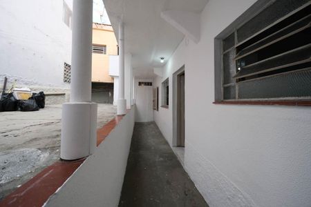 Casa para alugar com 50m², 1 quarto e sem vagaÁrea externa