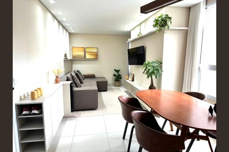 Apartamento para alugar com 58m², 2 quartos e 2 vagas Apartamento para alugar com 58m², 2 quartos e 2 vagasSala de Jantar