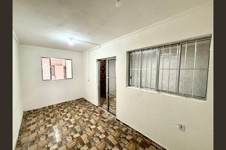 Casa para alugar com 34m², 2 quartos e sem vaga Casa para alugar com 34m², 2 quartos e sem vagaQuarto 2