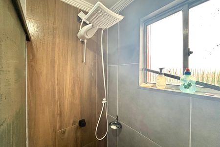 Apartamento à venda com 56m², 2 quartos e 1 vaga Apartamento à venda com 56m², 2 quartos e 1 vagaBanheiro