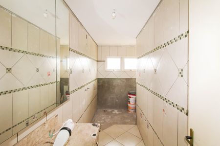 Casa para alugar com 160m², 6 quartos e 2 vagas Casa para alugar com 160m², 6 quartos e 2 vagasBanheiro da Suíte
