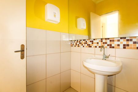 Casa para alugar com 160m², 6 quartos e 2 vagas Casa para alugar com 160m², 6 quartos e 2 vagasLavabo
