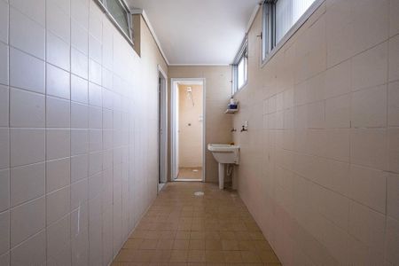 Apartamento para alugar com 93m², 3 quartos e 1 vagaÁrea de Serviço