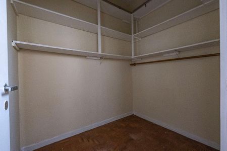 Apartamento para alugar com 93m², 3 quartos e 1 vagaÁrea de Serviço - Quarto