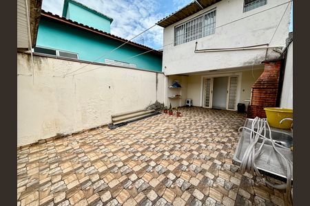 Casa para alugar com 100m², 3 quartos e sem vaga Casa para alugar com 100m², 3 quartos e sem vagaQuintal