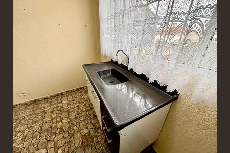 Casa para alugar com 100m², 3 quartos e sem vaga Casa para alugar com 100m², 3 quartos e sem vagaCozinha 2