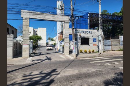 Apartamento para alugar com 45m², 2 quartos e 1 vaga Apartamento para alugar com 45m², 2 quartos e 1 vagaFachada