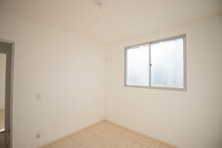 Quarto 1 de apartamento para alugar com 2 quartos, 45m² em Vista Alegre, São Gonçalo