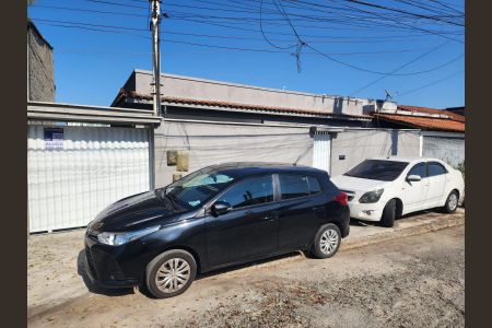 Casa para alugar com 140m², 2 quartos e 2 vagasFachada